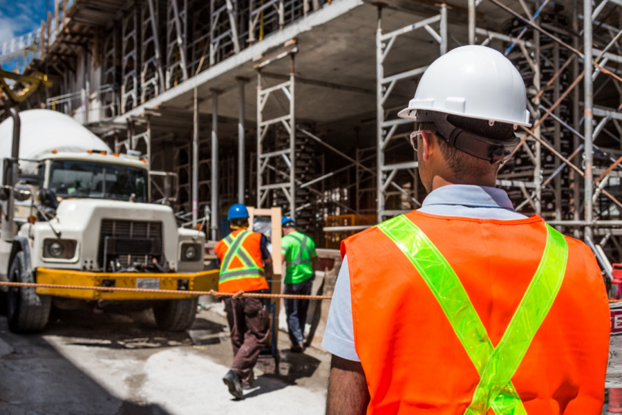 Combustoleo Construcción